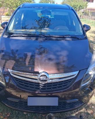opel zafira metano