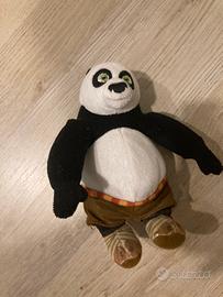 Peluche kung fu panda po