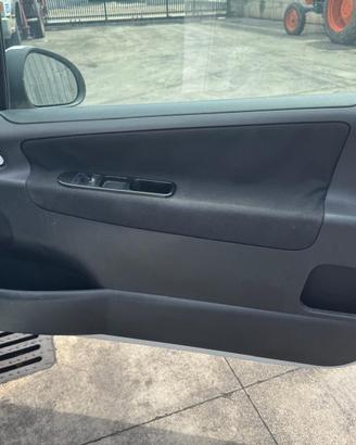 PEUGEOT 207 ANNO 2011 - TAPPEZZERIA COMPLETA
