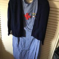 Divisa  e accessori  infermiera  volontaria CRI