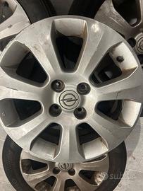 Cerchi in lega OPEL con gomme