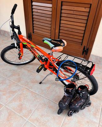 Bicicletta e pattini a rotelle