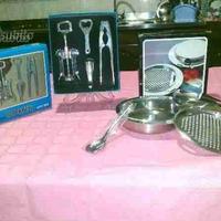 Grattugia + cavatappi  (  AGOSTINA )