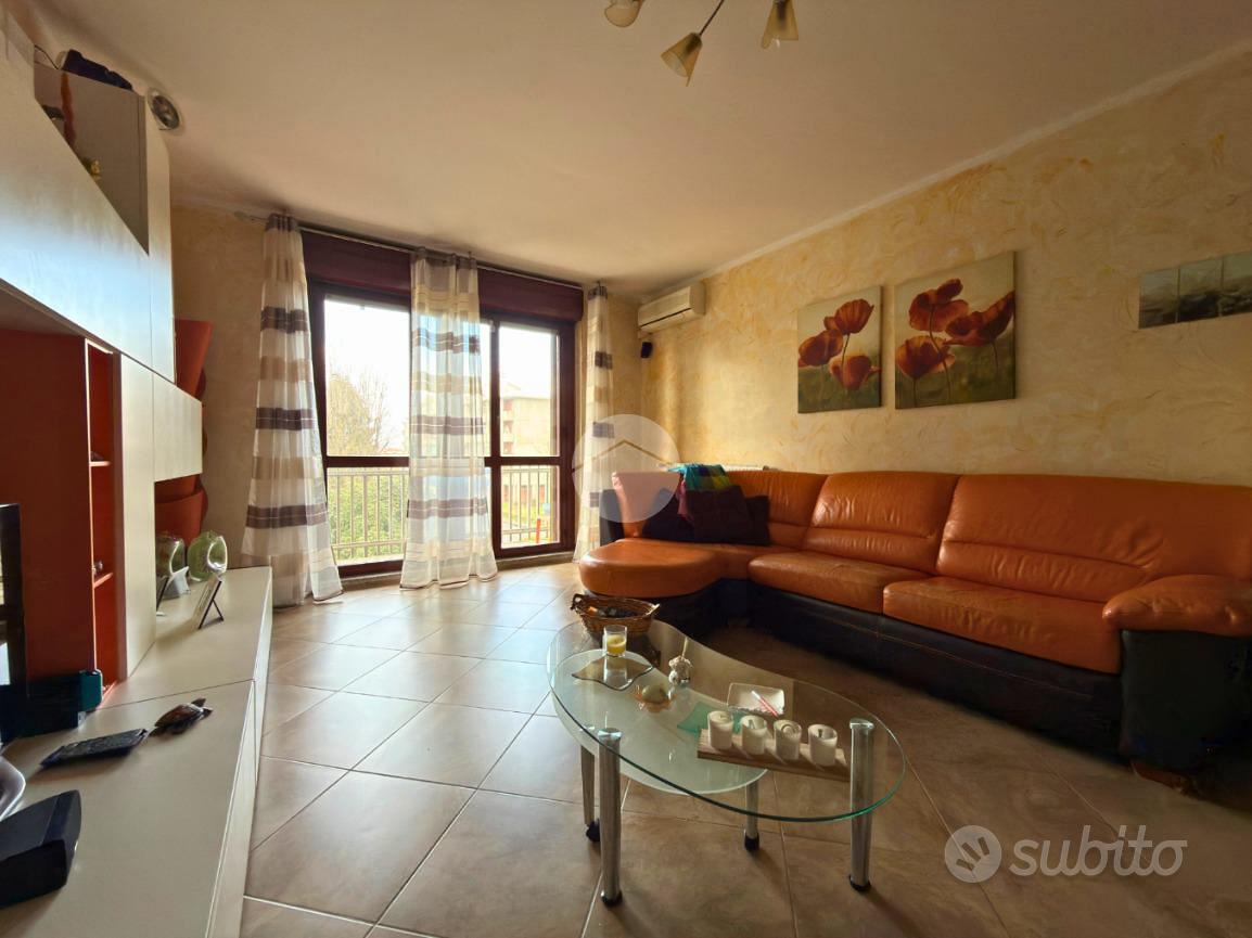 3 LOCALI A VERCELLI - Vista 3