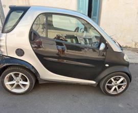 Smart anno 2001 ideale per neo patentati