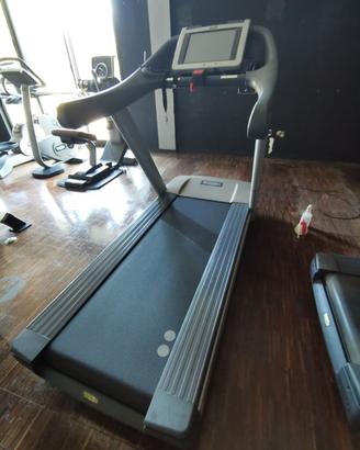 Attrezzi palestra Technogym fit panatta sterling