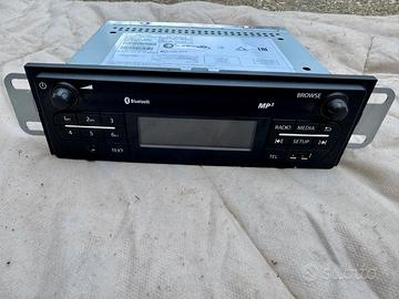 RADIO BROWSE 281157697R - 281077 NISSAN NV 300