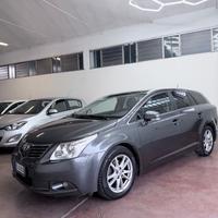 Toyota Avensis 2.2 D-Cat aut. Wagon Lounge