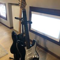 Chitarra elettrica mancini, destr. + amplificatore