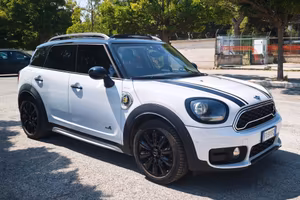 Mini Cooper S Countryman 1.5 Hype ALL4 136cv più 8