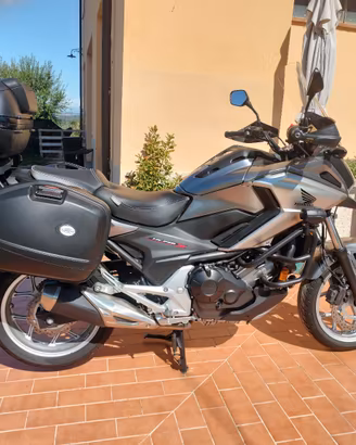 HONDA NC750x  2016