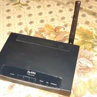 Router wireless Zyzel P-6600-HW-D