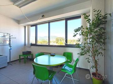Immobile di 96 m² a Lucca