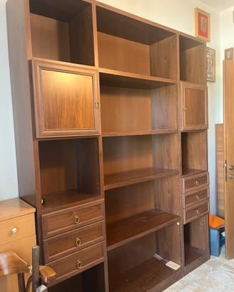 Libreria in noce