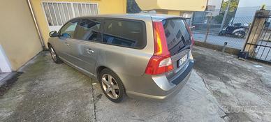 AUTO VOLVO V70  SW