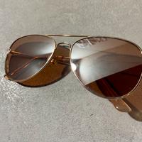 Occhiali da sole-rosa