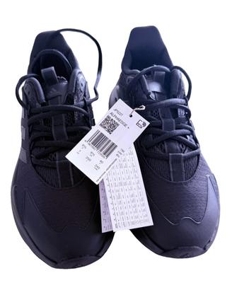 Scarpe Adidas numero 40 nere