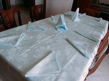 Tovaglia in raso azzurra da 12