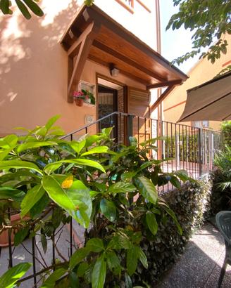 Delizioso trilocale con giardino