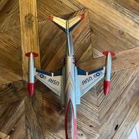 Aereo in latta