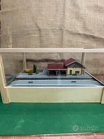 Diorama ferroviario espositivo