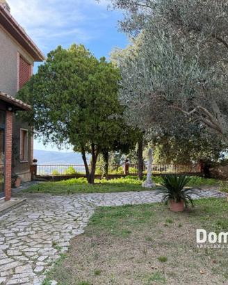 Villa di 450 m² con 4 locali a Capalbio