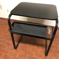 Mobiletto portaoggetti