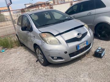 Toyota Yaris 1.3 5 porte M-MT Sol GPL NON MARCIANT
