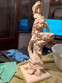 statua donna borghese Salvestrini