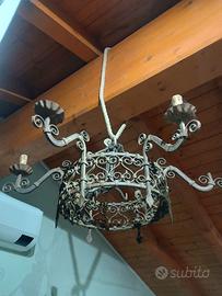 Lampadario ferro battuto