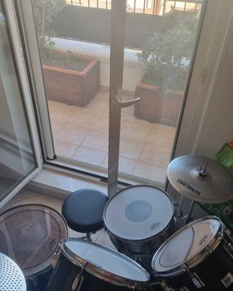 batteria strumento musicale