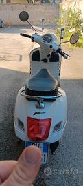 Vespa Gts 300 ie