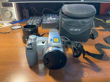 Macchina fotografica Sony  DSC-H2