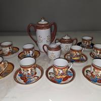 un servizio da caffè/te in porcellana giapponese s