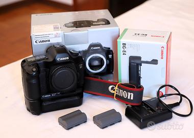 Canon  5 D con battery grip