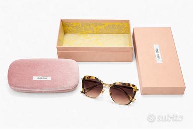 Occhiali da sole miu miu