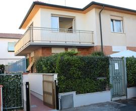 Cecina Mare trilocale disponibile da oggi Vic Mare
