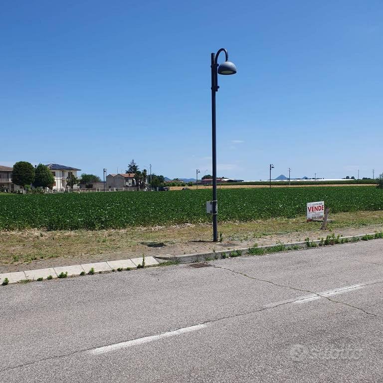 Terreno di 660 m² a Pressana - Vista 4