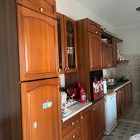 Cucina completa in legno massello+tavolo con sedie