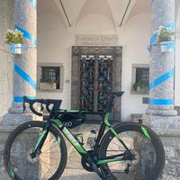 Bici da corsa con cambio elettronico