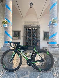 Bici da corsa con cambio elettronico