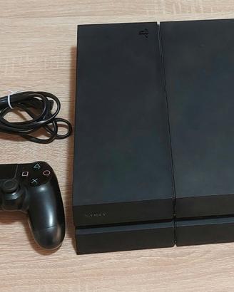PS4 FAT 1 TB + JOYPAD + GIOCHI