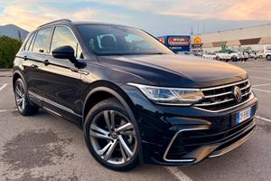 Volkswagen Tiguan R-Line 2.0 TDI 150 CV