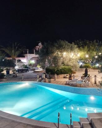 Villa con piscina ragusa / casa al mare casuzze