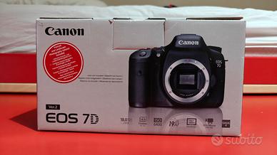 Canon EOS 7D + corredo completo