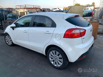 Ricambi Kia Rio 2012 1.4 diesel d4fc 66kw