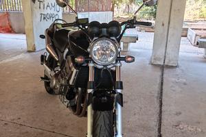 Honda HORNET 900