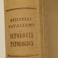 Libro di medicina "Istologia patologica"