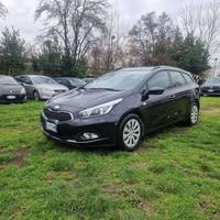 Kia Ceed / cee'd ceed II 2012 SW SW 1.4 Active Gpl