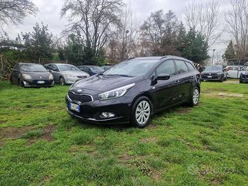 Kia Ceed / cee'd ceed II 2012 SW SW 1.4 Active Gpl